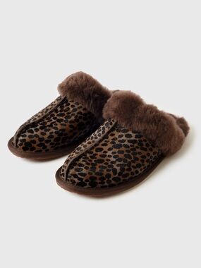UGG Leopard Print Shearling Cuff Slip-On Slipper - Brown/Black